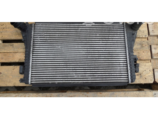 Интеркулер  1K0145803AF   Audi A3 S3 A3 Sportback 8P 