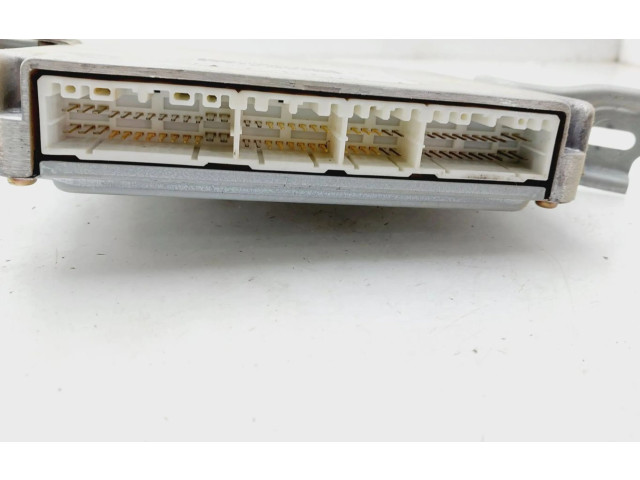 Řídící jednotka 8966105311   Toyota Avensis T220 