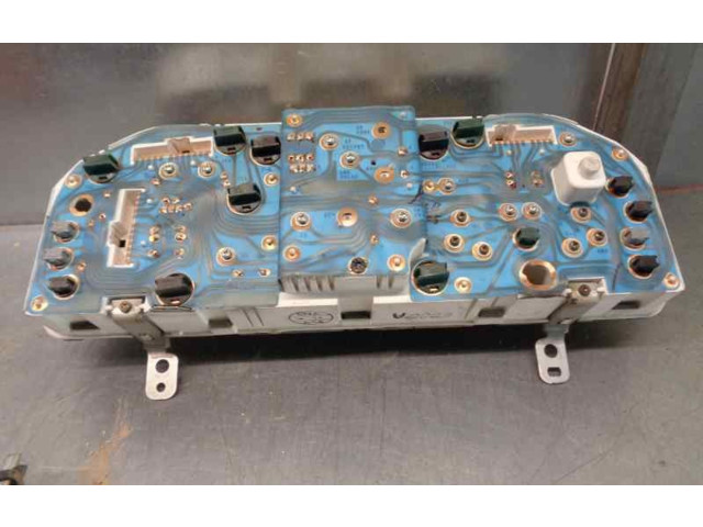 Панель приборов EB60A   Mazda MX-3       