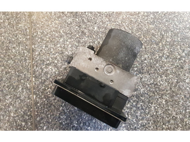 Jednotka ABS 0265950370   BMW 5 E60 E61 2004