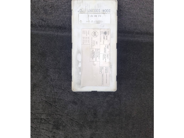 Вакуумный насос центрально замка  8L0862257D   Audi A6 S6 C4 4A 