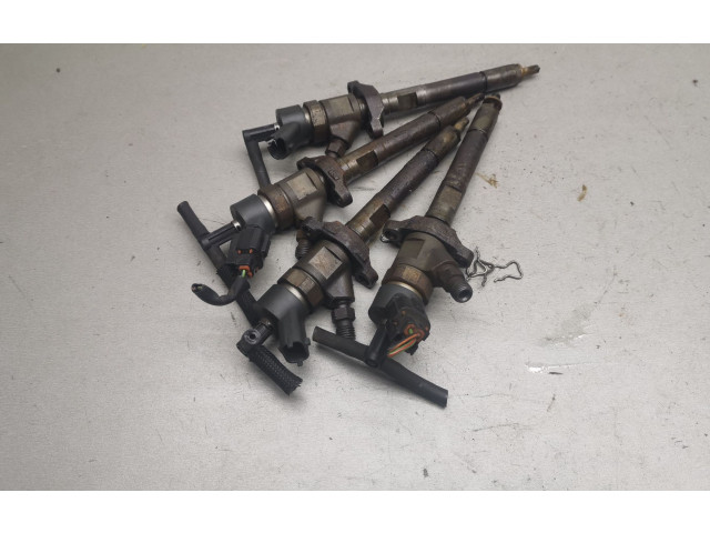 Vstřikovač 0445110239   Peugeot 407     
