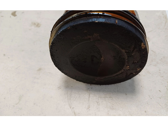 Píst 06D107066D, 06D107066C   Audi A6 S6 C6 4F     