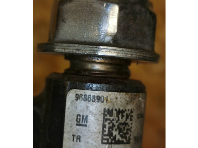 Топливная рампа 96868901, 9307Z528A   Chevrolet Captiva  