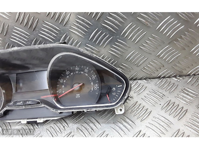 Přístrojová deska  Peugeot 208 2014 9805400680  