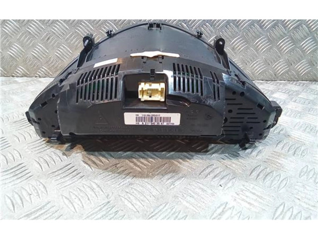 Přístrojová deska  Mercedes-Benz E AMG W211 2004 A2115403547, 110080283  