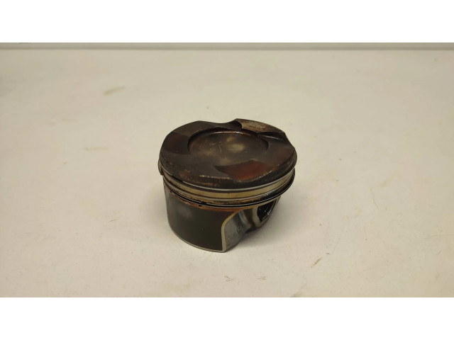 Píst 7846333, 6980708   BMW M3 F80     