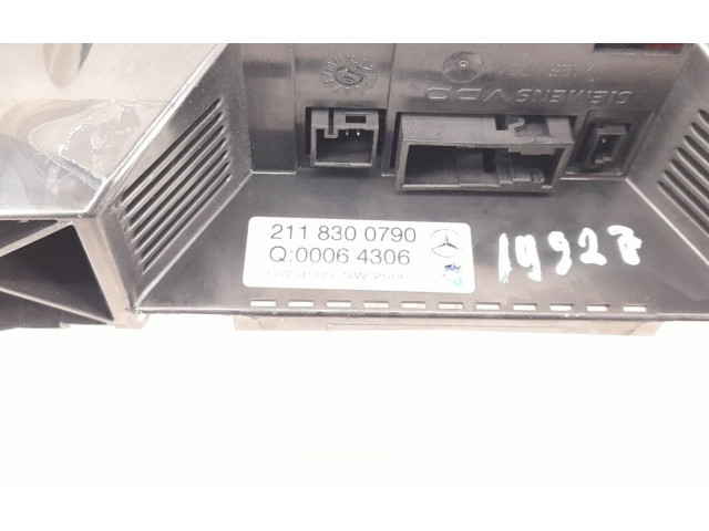 Блок управления климат-контролем 2118300790, 2118300890   Mercedes-Benz E W211