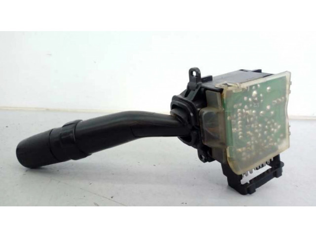 Ручка стеклоочистителей E3-B2-20-2   Toyota Land Cruiser (HDJ90)