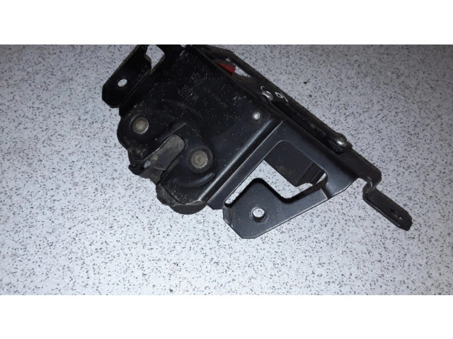 Замок багажника 51247026192, 7026192    BMW 3 E46 1998-2005 года
