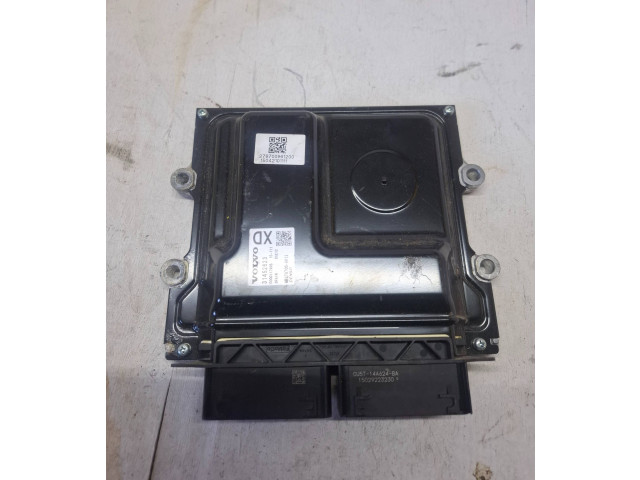 Блок управления двигателя 31452623   Volvo XC60