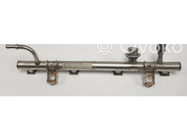 Vstřikovací lišta A2660700595   Mercedes-Benz A W169     