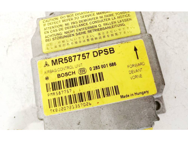 Блок управления надувных подушек 0285001686, mr587757   Mitsubishi Colt