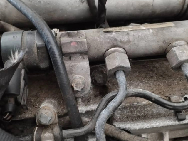 Топливная рампа a64207004851002   Mercedes-Benz R W251 3.0 