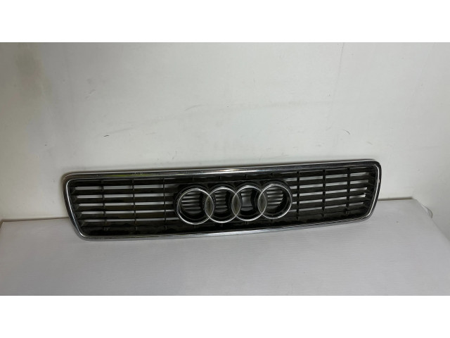 Передняя решётка Audi 80 90 S2 B4 1991-1996 года 8G0853651G      