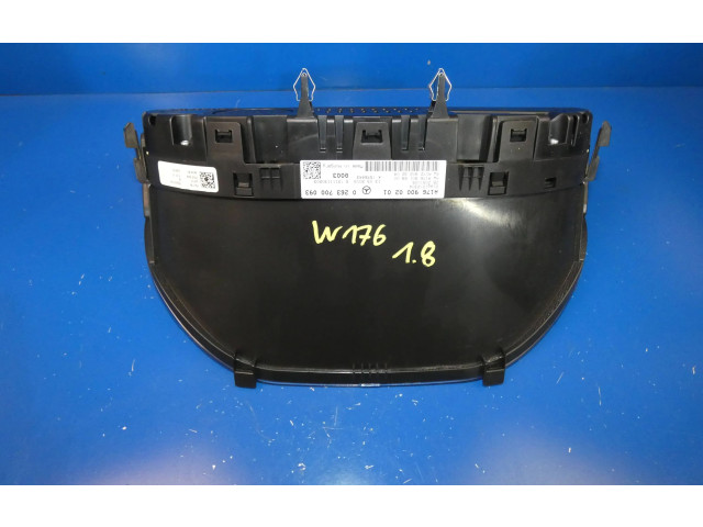 Přístrojová deska  Mercedes-Benz A W176 2013 A1769000201, A1769016900  