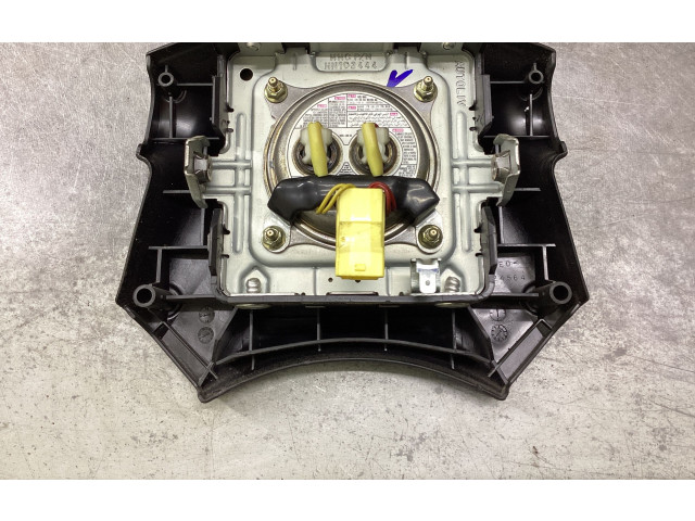 Volant Mitsubishi Grandis 2007 MN103444  