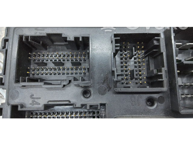 Pojistková skříňka Řídící jednotka BSM HU5T15604, HU5T15604CFE   Ford Mondeo MK V 2018