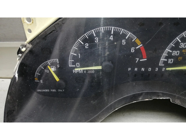 Přístrojová deska  Pontiac Grand Prix 1997 16204883, 16202591  