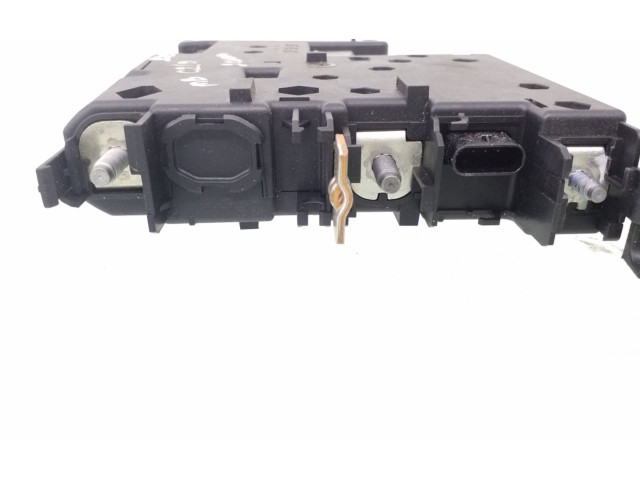   Pojistková skříňka A2075402550   Mercedes-Benz C W204 2011