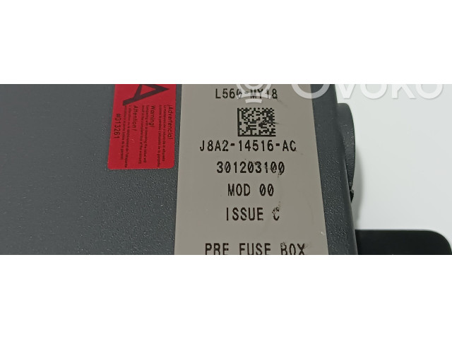Pojistková skříňka Řídící jednotka BSM LR095111, J8A214516AC   Land Rover Range Rover Velar 2018