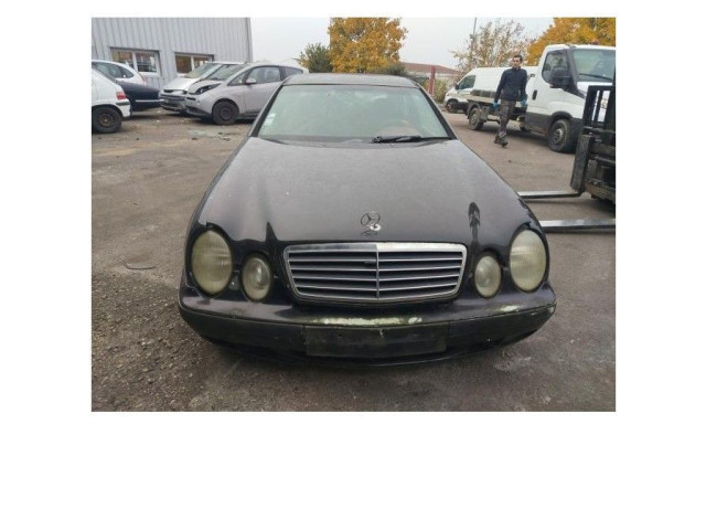 Přístrojová deska  Mercedes-Benz CLK AMG A208 C208 1998   
