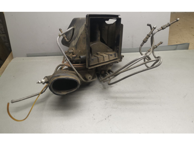 Vstřikovací lišta 034133837K, 2437020005   Audi 80 90 S2 B4     