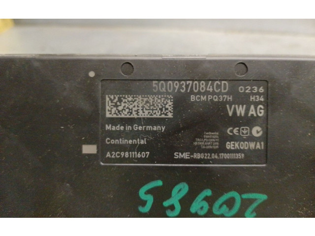 Pojistková skříňka Řídící jednotka BSM 5Q0937084CD   Skoda Octavia Mk3 (5E) 2017