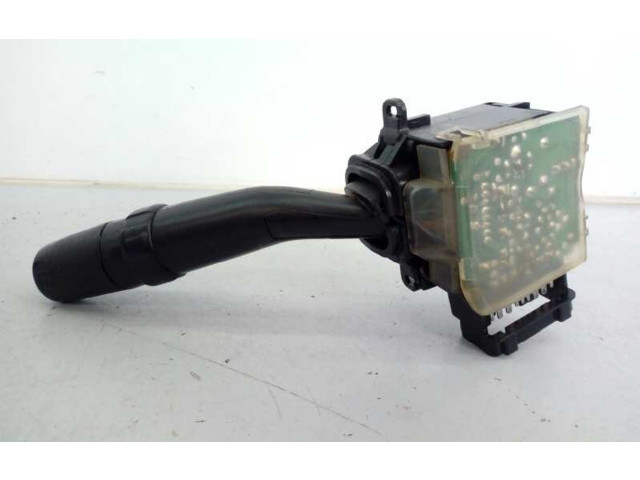 Ручка стеклоочистителей E3-B2-20-2   Toyota Land Cruiser (J100)