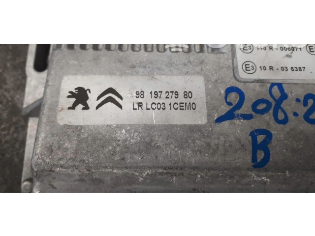 Řídící jednotka 9819727980   Peugeot 308 2017