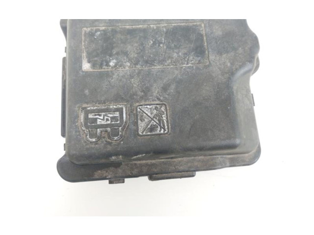   Pojistková skříňka 9671941780   Peugeot 2008  2013