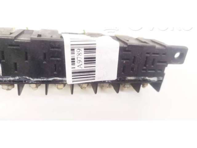   Pojistková skříňka 4A0941822, 896046   Audi 100 S4 C4 1993