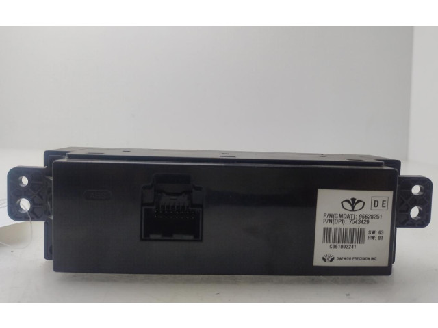 Дисплей    96628251   Chevrolet Meriva