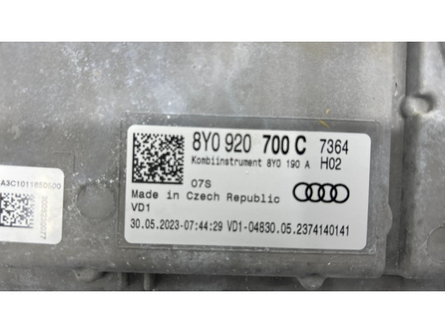 Панель приборов 8Y0920700C   Audi A3 8Y       