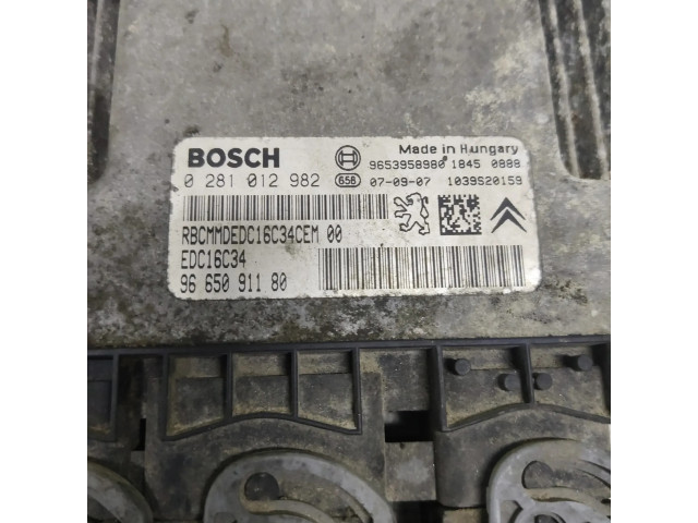 Блок управления двигателя 0281012982, 9665091180   Fiat Scudo