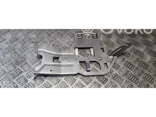 Держатель / кронштейн усилителя звука A2185450040   Mercedes-Benz CLS C218 X218