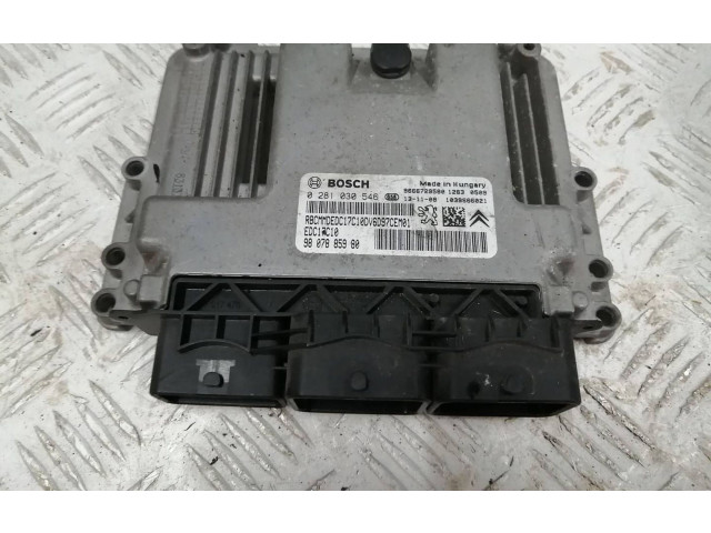 Řídící jednotka 9666729580, 9807885980   Peugeot 2008 I 2015