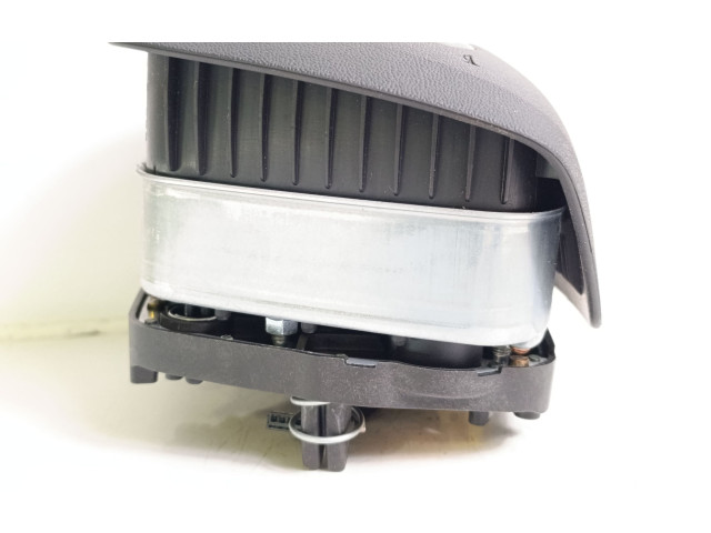 Подушка безопасности водителя 4N0880201M, 4N0971589   Audi e-tron