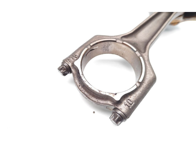 Píst B38A15A   Mini Cooper Countryman F60    B38A15A;B38A15F 