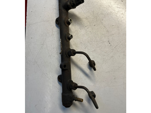 Топливная рампа 8200330912, 0445214065   Renault Trafic II (X83)  
