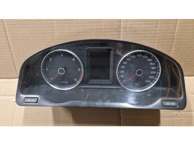 Přístrojová deska  Volkswagen Transporter - Caravelle T5 2012 7E0920860G  