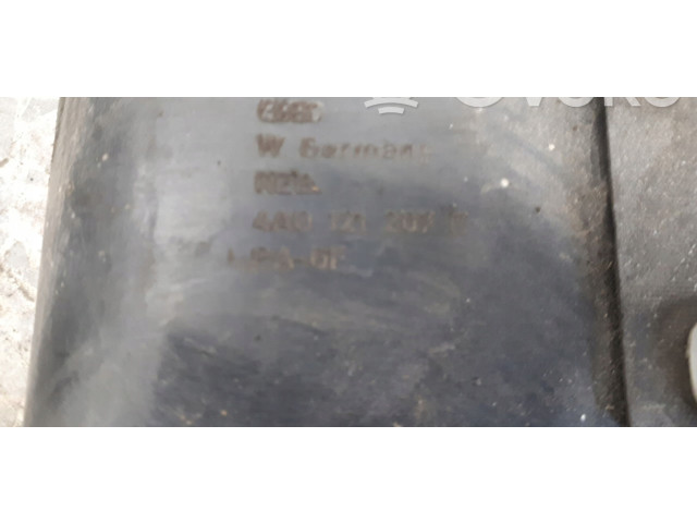 Přístrojová deska  Audi 100 S4 C4 1993 4a0121207e  