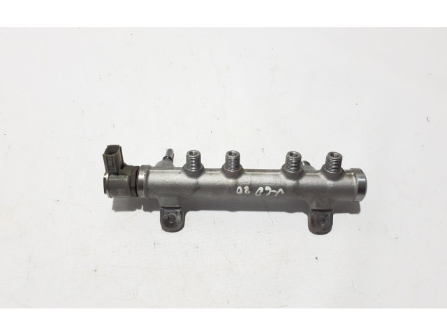 Vstřikovací lišta 31432834   Volvo V60    D 4204 T8 