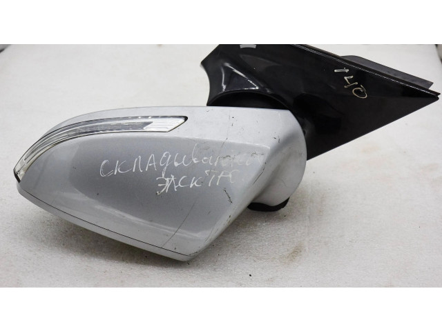 Zpětné zrcátko  Hyundai i40 2013  e4023588, e4023589  
