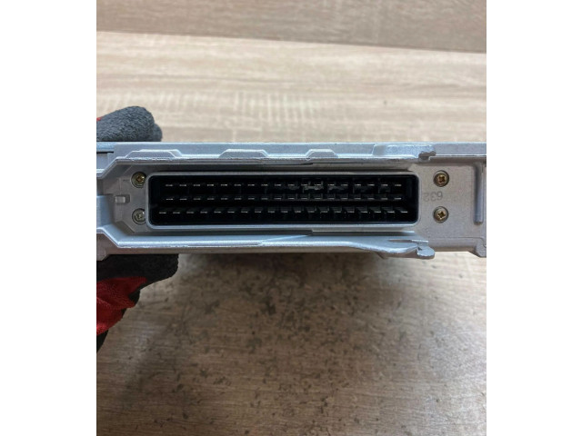 Řídící jednotka 4A0907401, 0281001128   Audi A6 S6 C4 4A 1994
