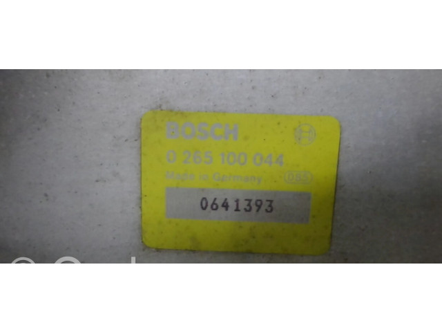 Блок управления двигателя 0265100044   Fiat Croma