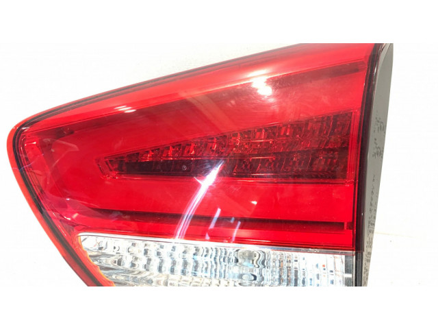 Задний фонарь правый сзади 92404A4    KIA Carens III   2013-2019 года