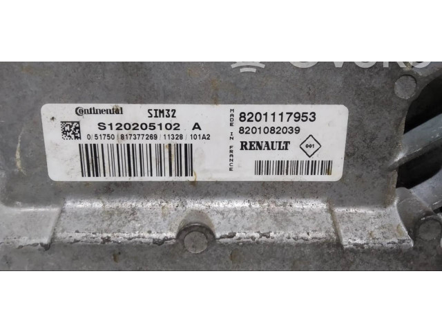 Блок управления двигателем Блок управления 8201117953   Renault Sandero I