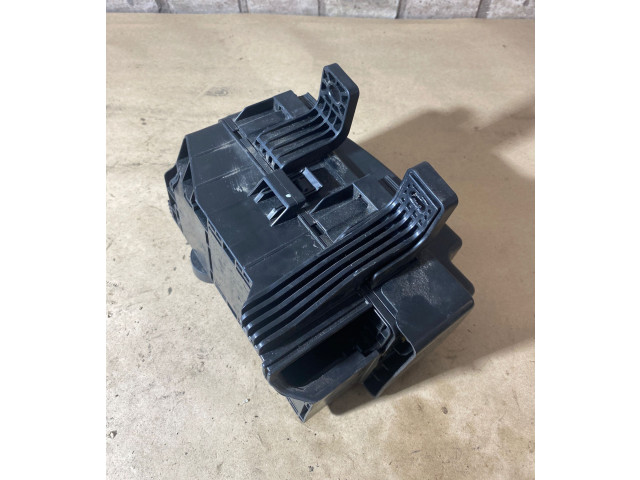 Блок предохранителей 919503K610, 01180849   Hyundai Sonata    