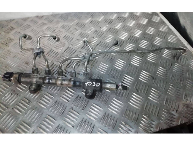 Vstřikovací lišta 6121   Toyota Corolla Verso AR10     